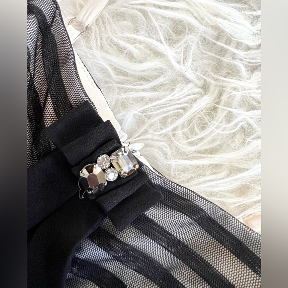 TBF Girl Adjusted Strips Dress Black And Cream Size 110/56 Y2K - Picture 3 of 11